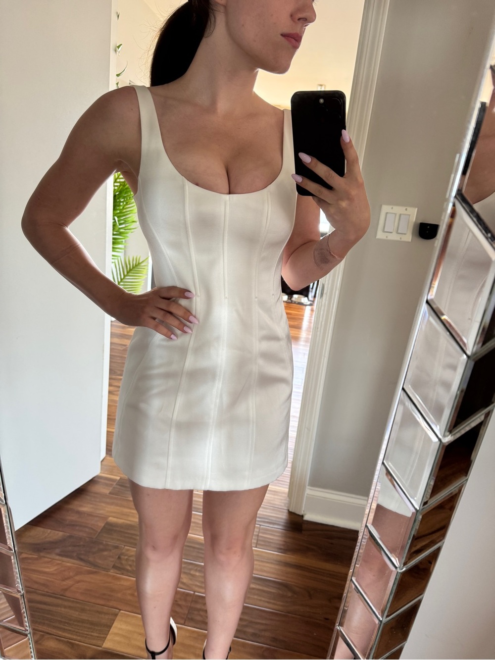 Sleek White Scoop Neck Mini Dress